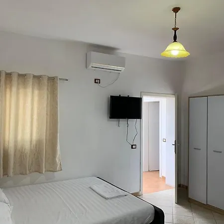 Aparthotel Allamani 3*