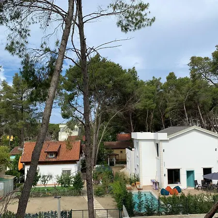 Ξενοδοχείο με διαμερίσματα Allamani Golem (Tirana)