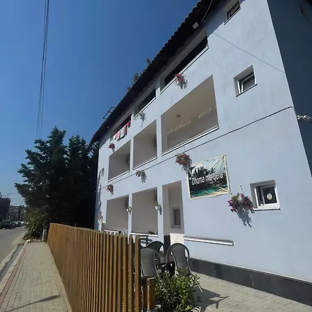 Ξενοδοχείο με διαμερίσματα Allamani Golem (Tirana)